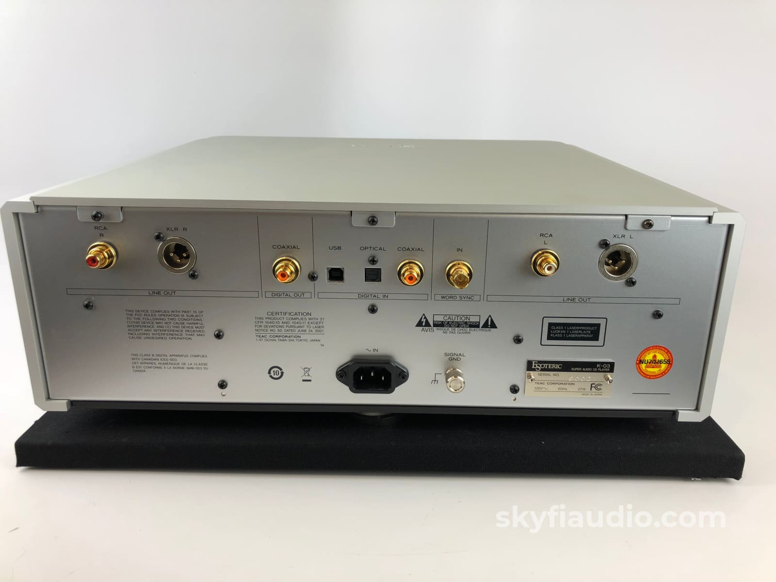 Esoteric K-03 Sacd/Cd Player With Remote And Manual (A) Cd + Digital