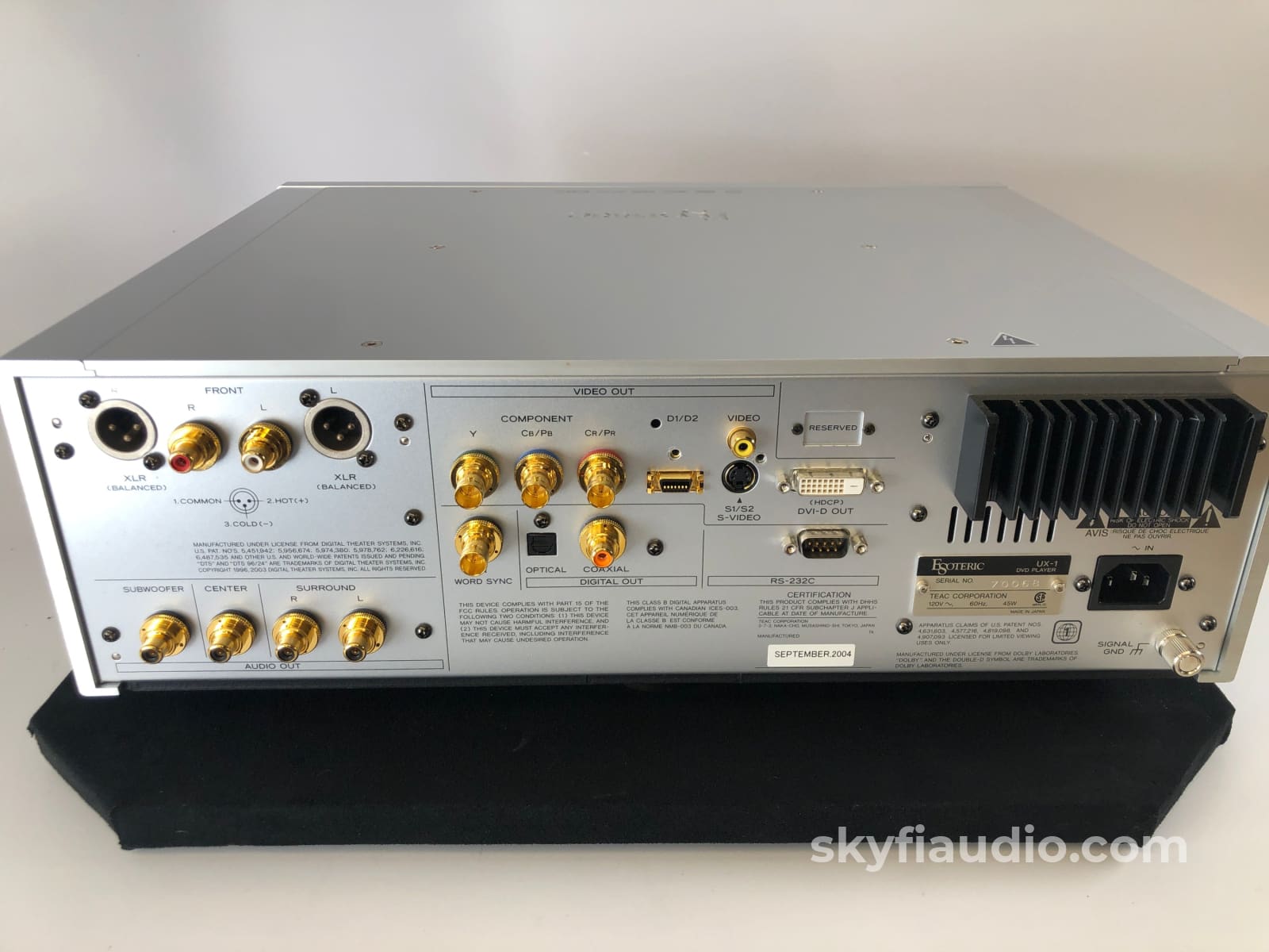 Esoteric Ux-1 - Sacd / Cd Dvd-A Dvd Player Complete Package + Digital