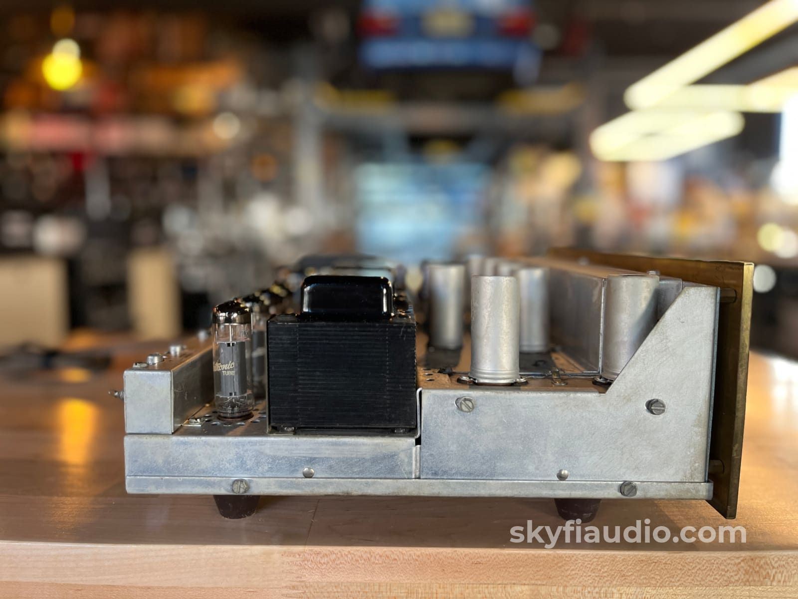 Fisher X-202 Stereo Master Control Amplifier (Integrated Amp) w/ Premium Vintage Tubes - Serviced Integrated Amplifier