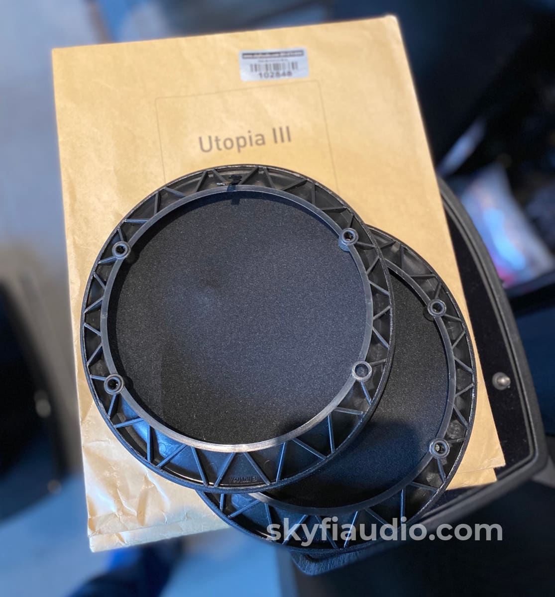 Focal Diablo Utopia Iii Speakers - As New And Complete With Stands $25K Msrp