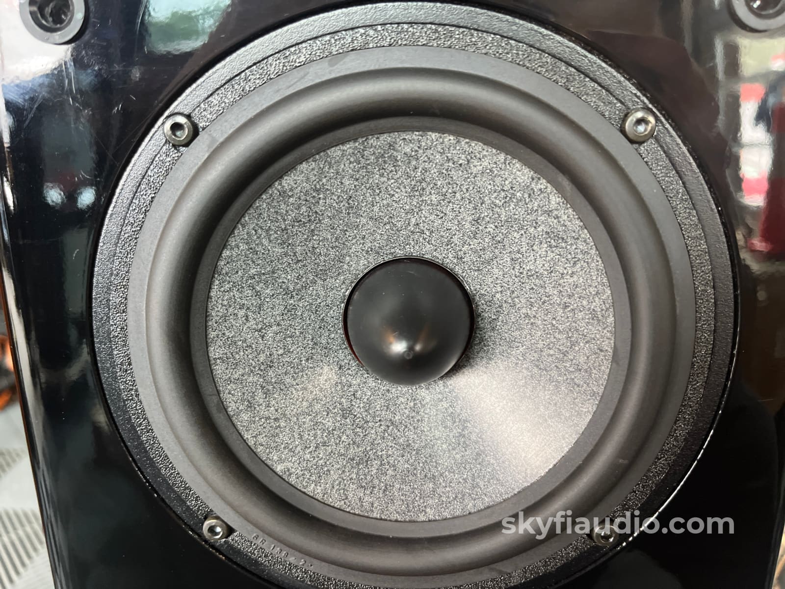 Focal JM Labs Micro Utopia Speakers - With Stands