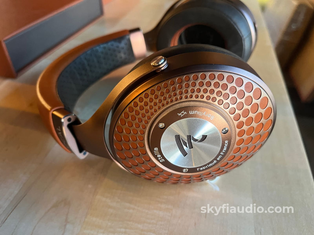Focal Stellia Headphones - w/ Box and Accessories Headphones