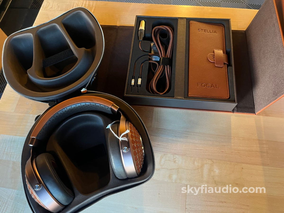 Focal Stellia Headphones - w/ Box and Accessories Headphones