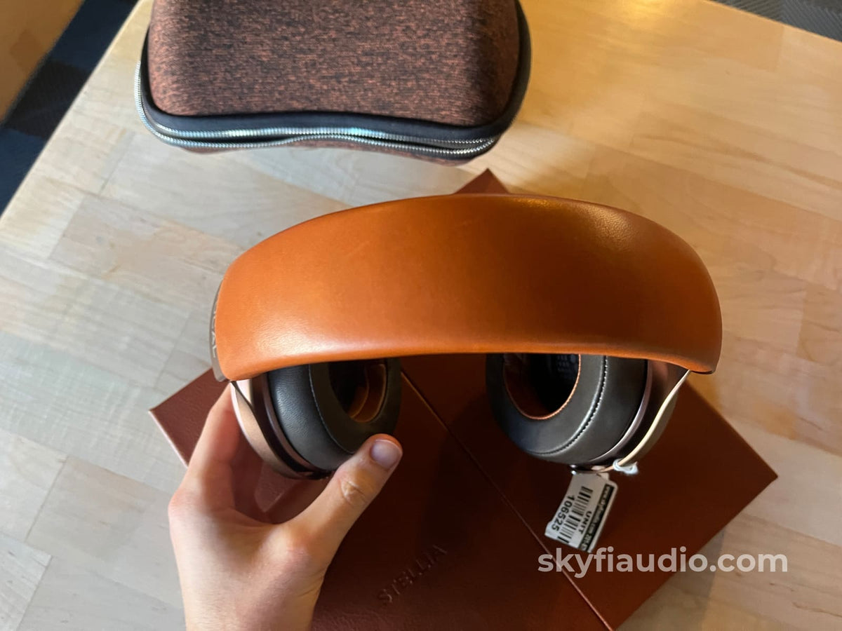 Focal Stellia Headphones - w/ Box and Accessories Headphones