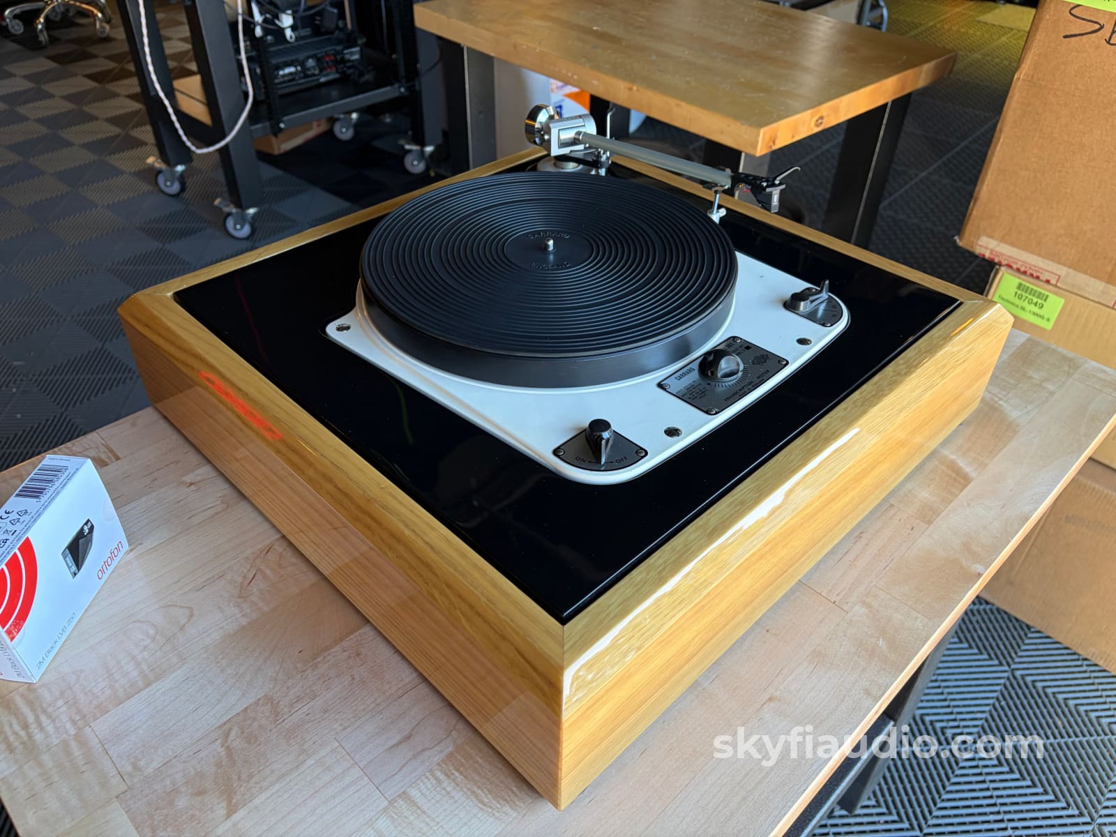 Garrard 301 Vintage Turntable w/Custom Plinth Linn Tonearm and New Sumiko Turntable