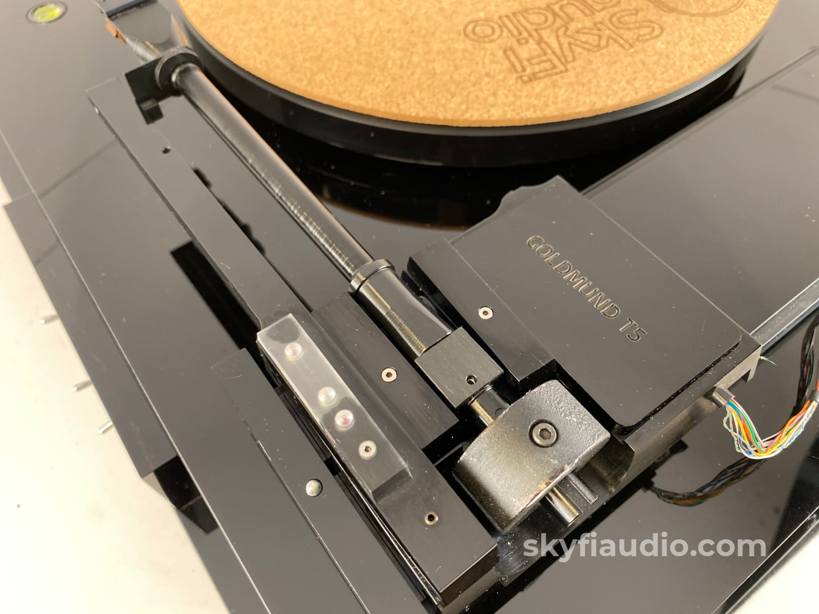 Goldmund Studietto Tangential Turntable With Grado Cartridge
