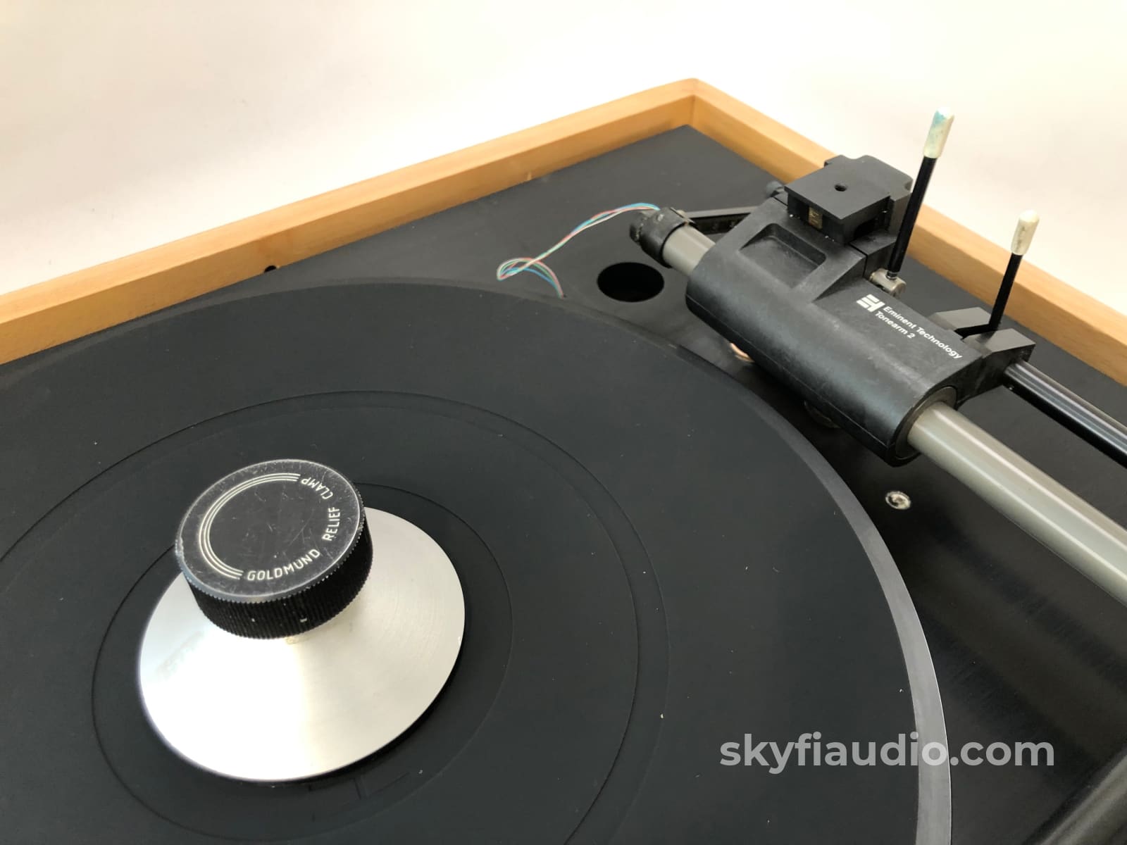 Goldmund Studio Turntable With Eminent Technologies Linear Air Bearing Arm And Grado Cartridge