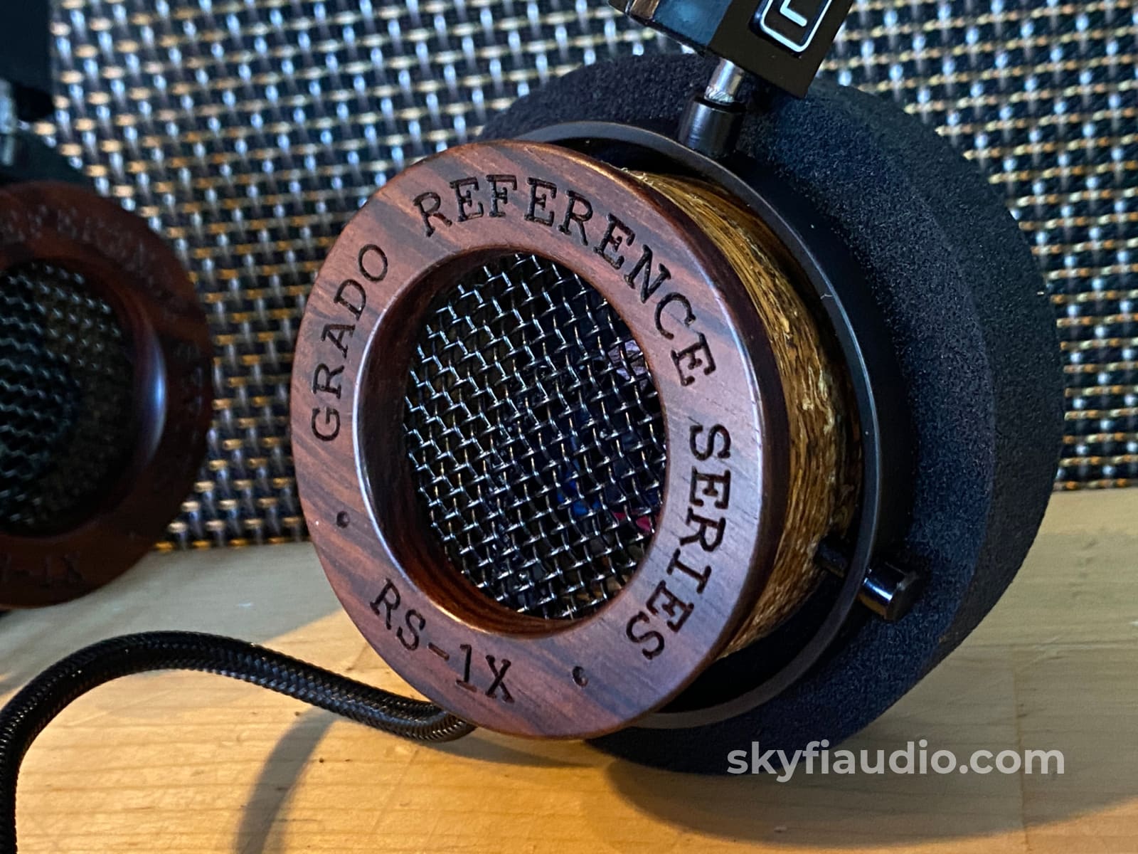 Grado RS1x Headphones Like New In Box