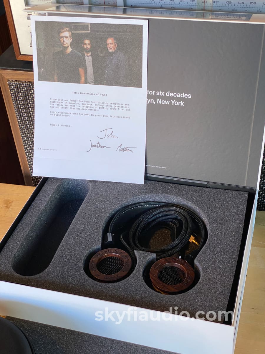 Grado RS1x Headphones Like New In Box