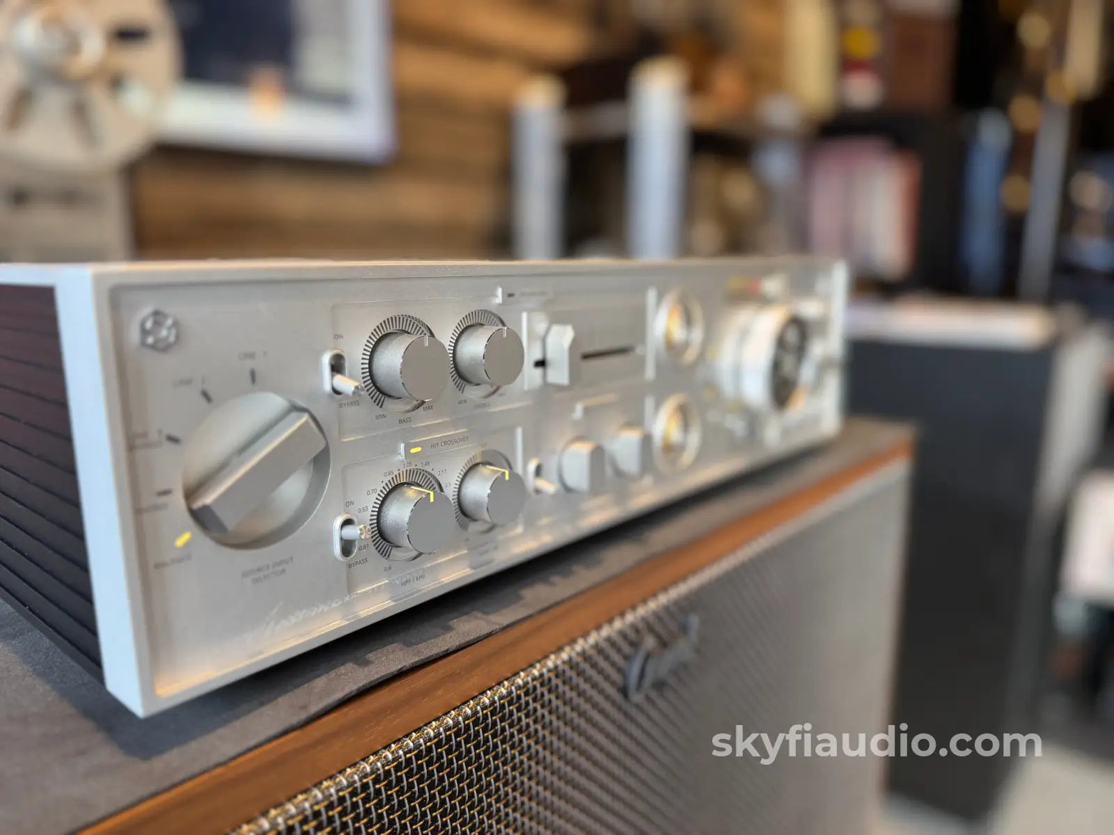 Hifi Rose Ra180 Integrated Amplifier