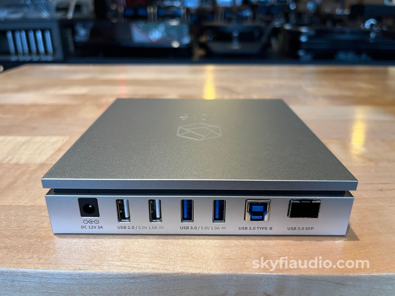 Hifi Rose RSA720 Fiber Optic USB Hub - Pre-Loved - Accessory