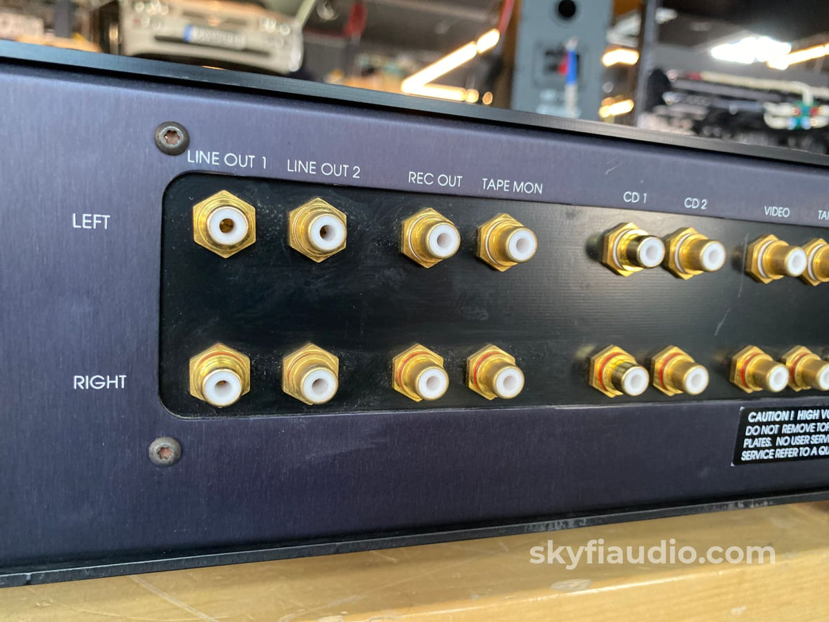 Hovland Hp-100 Tube Analogue Preamp - Stunning Inside And Out! Preamplifier