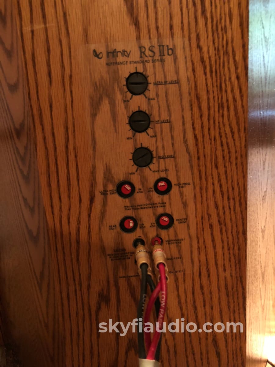 Infinity Reference Standard Rs Ii-B Vintage Ribbon Speakers With Lf Eq Near Perfect
