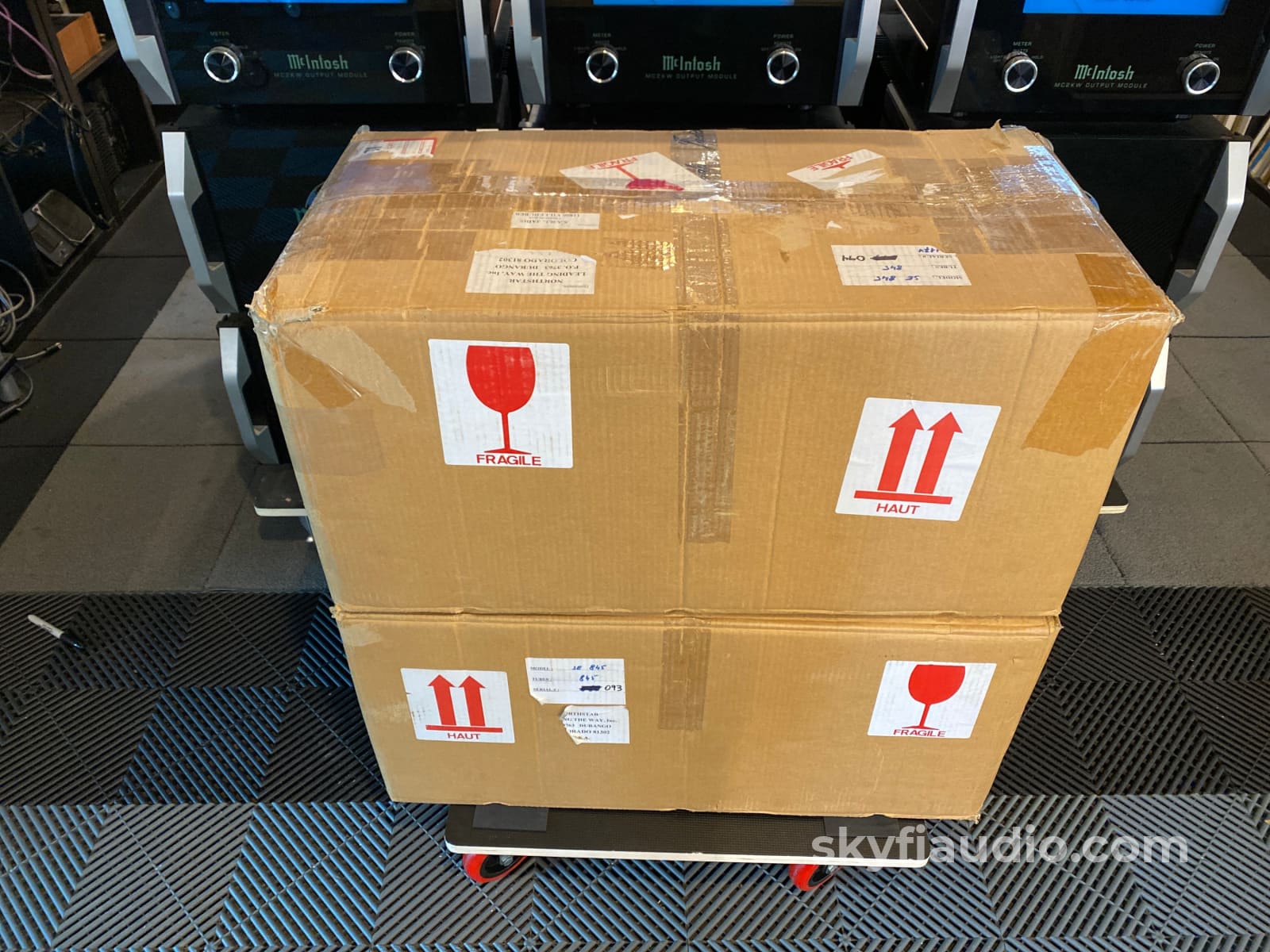 Jadis 845Se Triode Monoblock Tube Amplifier Pair - Open Box W/New Caps