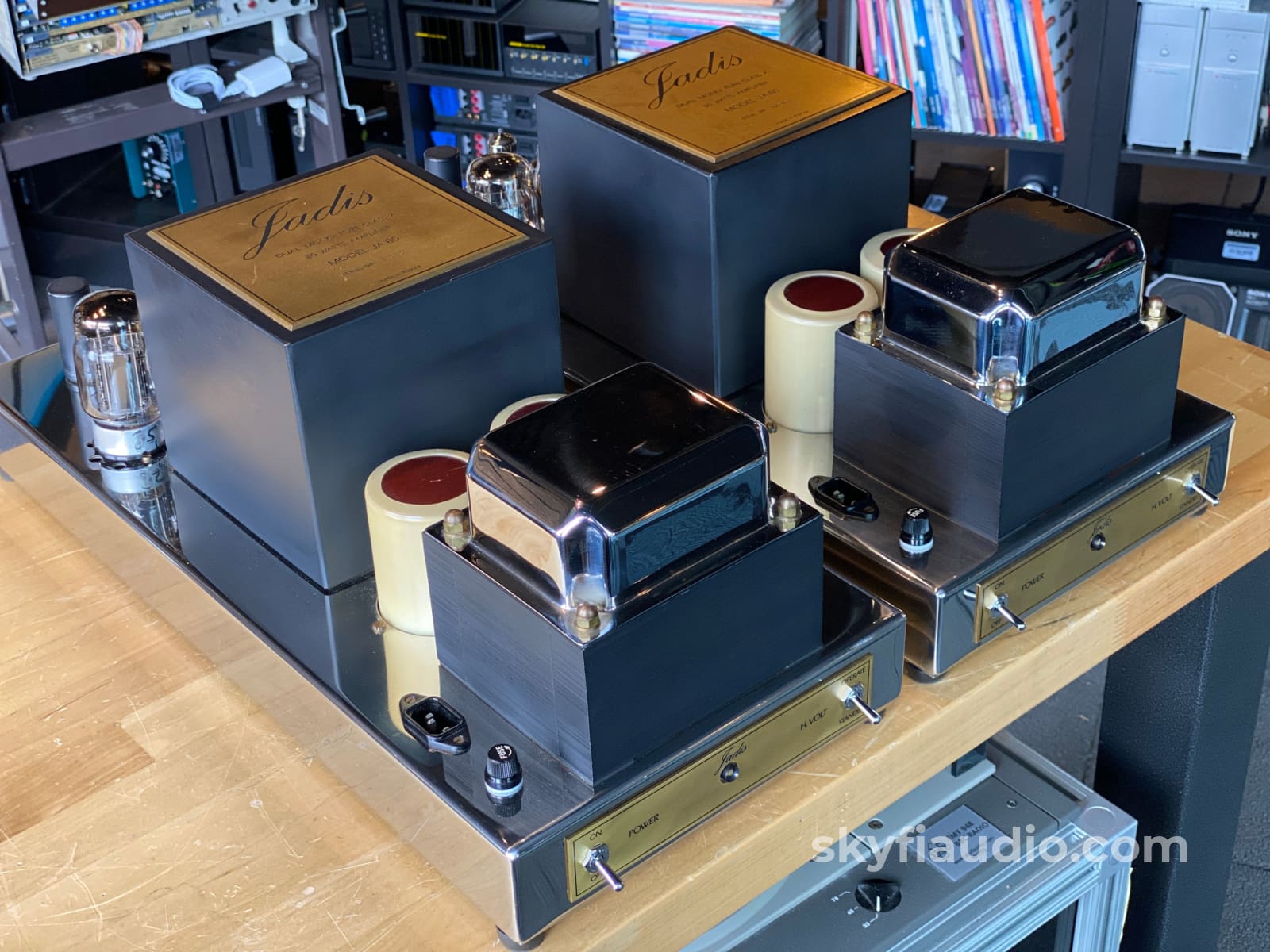 Jadis Ja80 Tube Monoblocks W/Sound Anchor Stands - Made In France Amplifier