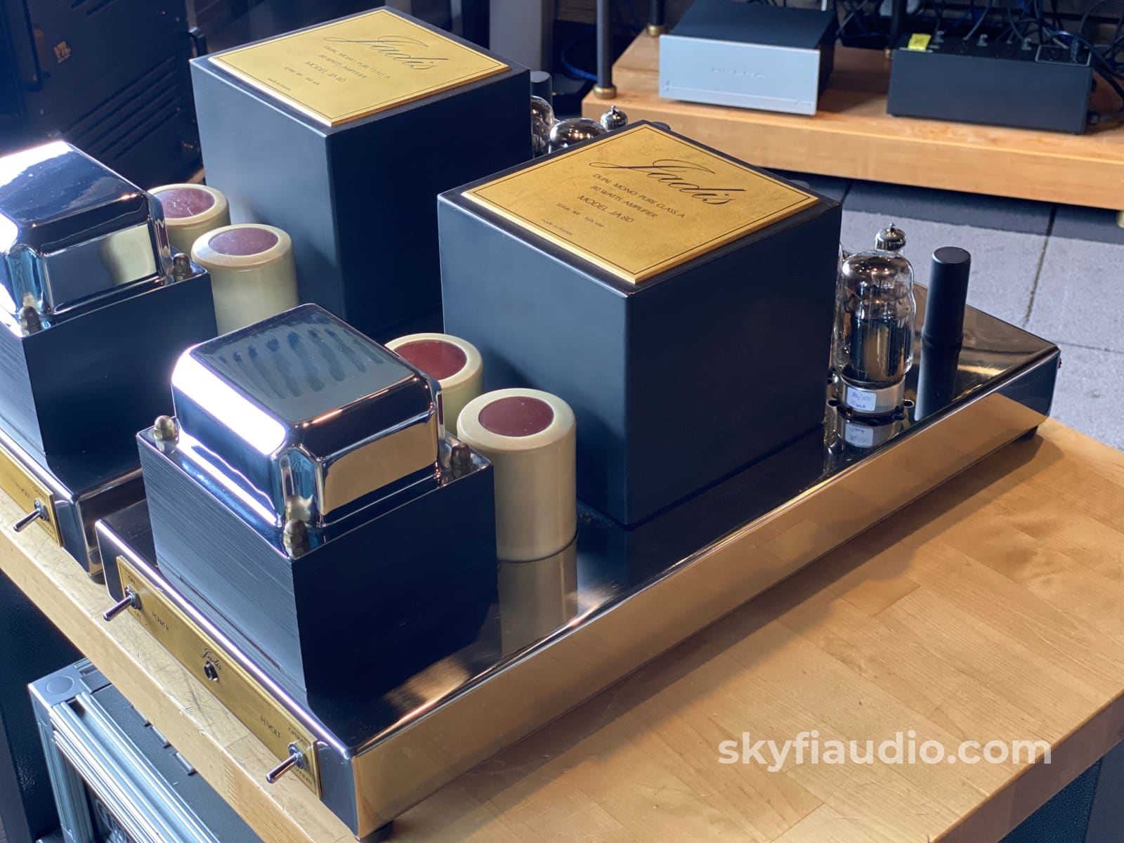 Jadis Ja80 Tube Monoblocks W/Sound Anchor Stands - Made In France Amplifier