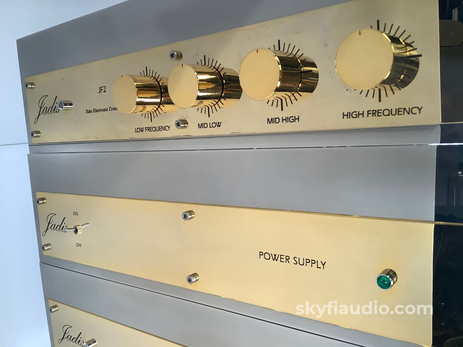 Jadis Jf2 Tube Electronic 4-Way Crossover - 4 Chassis Dual Mono Setup Including Power Supplies