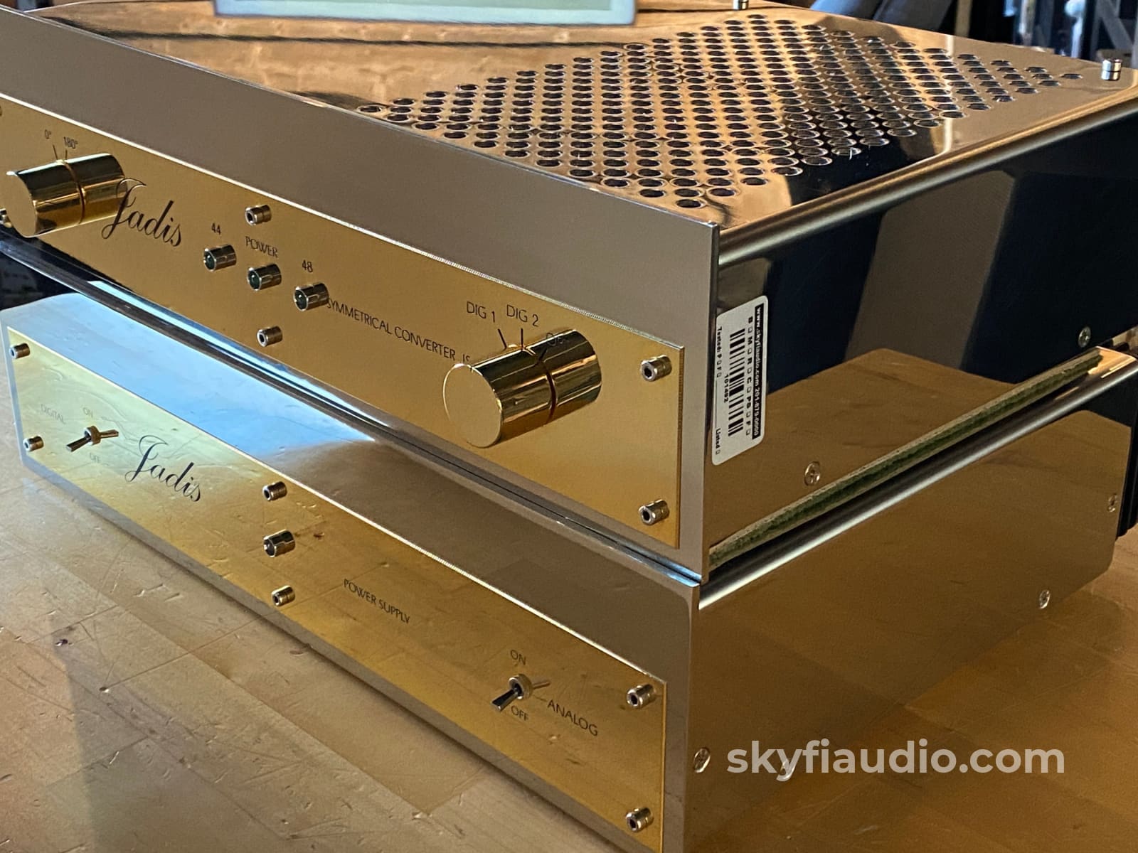 Jadis Js1 Dual Chassis Tube Dac With Power Supply - Made In France Cd + Digital