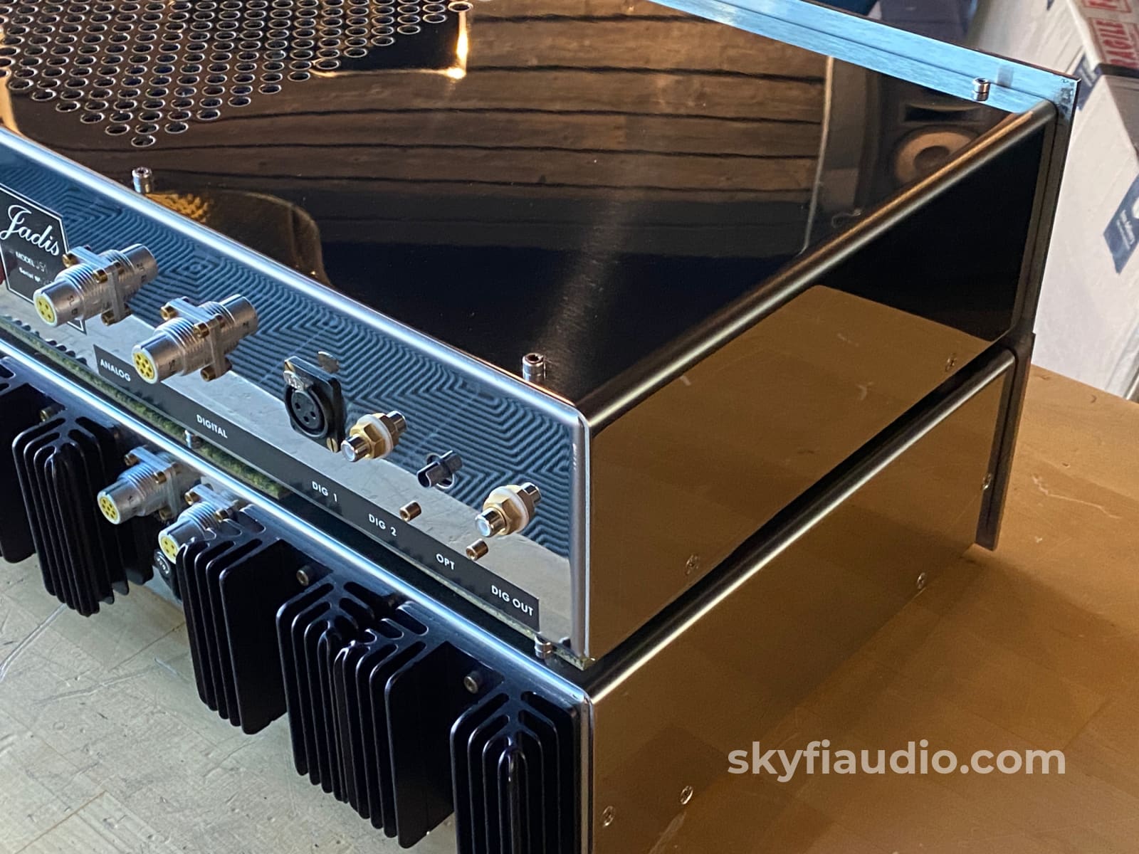 Jadis Js1 Dual Chassis Tube Dac With Power Supply - Made In France Cd + Digital