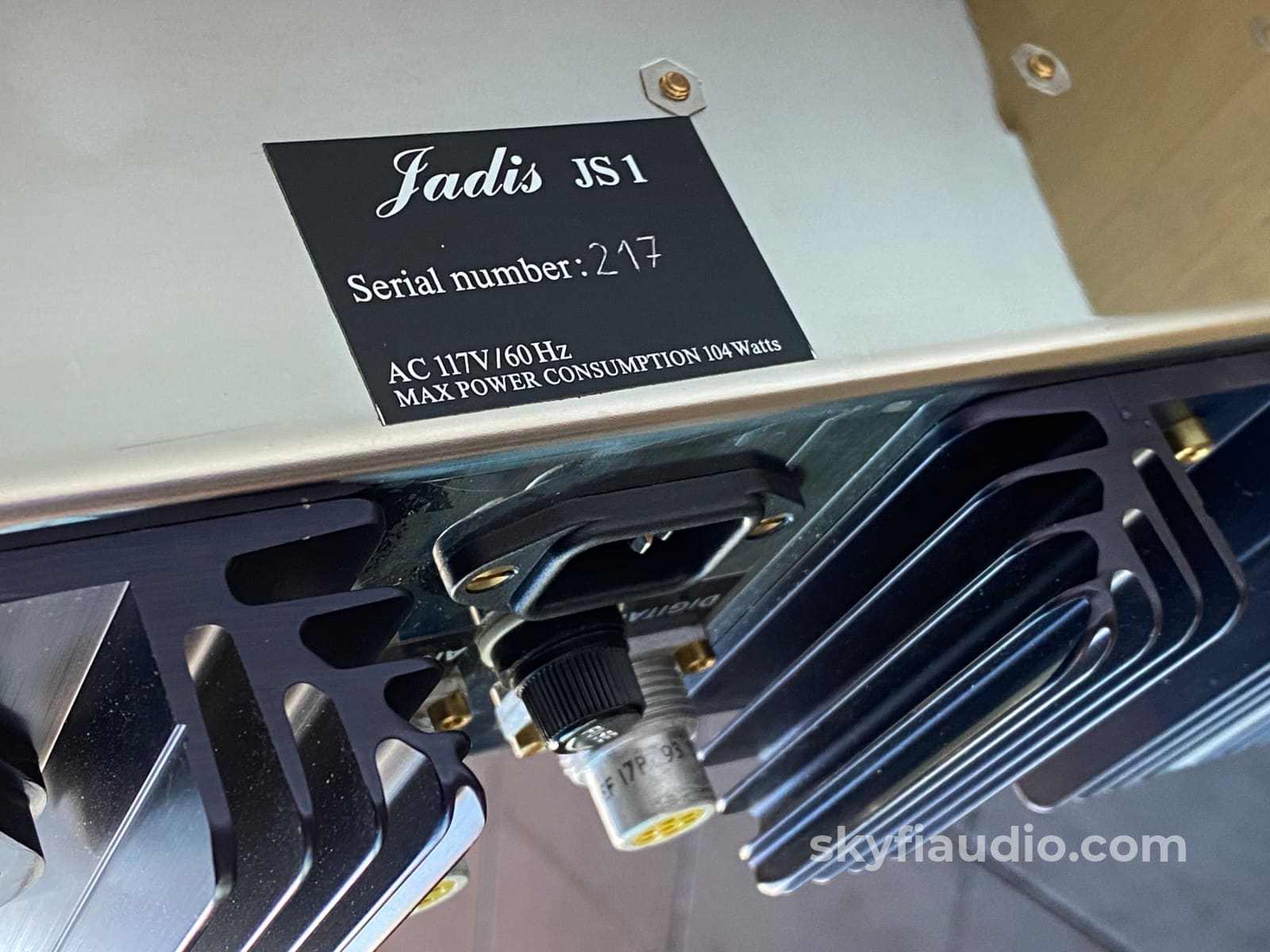 Jadis Js1 Dual Chassis Tube Dac With Power Supply - Made In France Cd + Digital