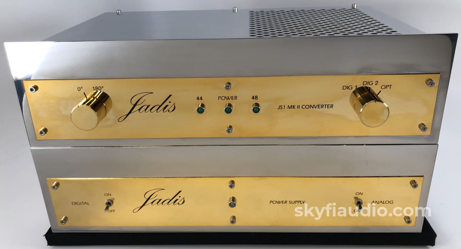 Jadis Js1 Mkii Dual Chassis Dac - Demo Unit And Like New Cd + Digital
