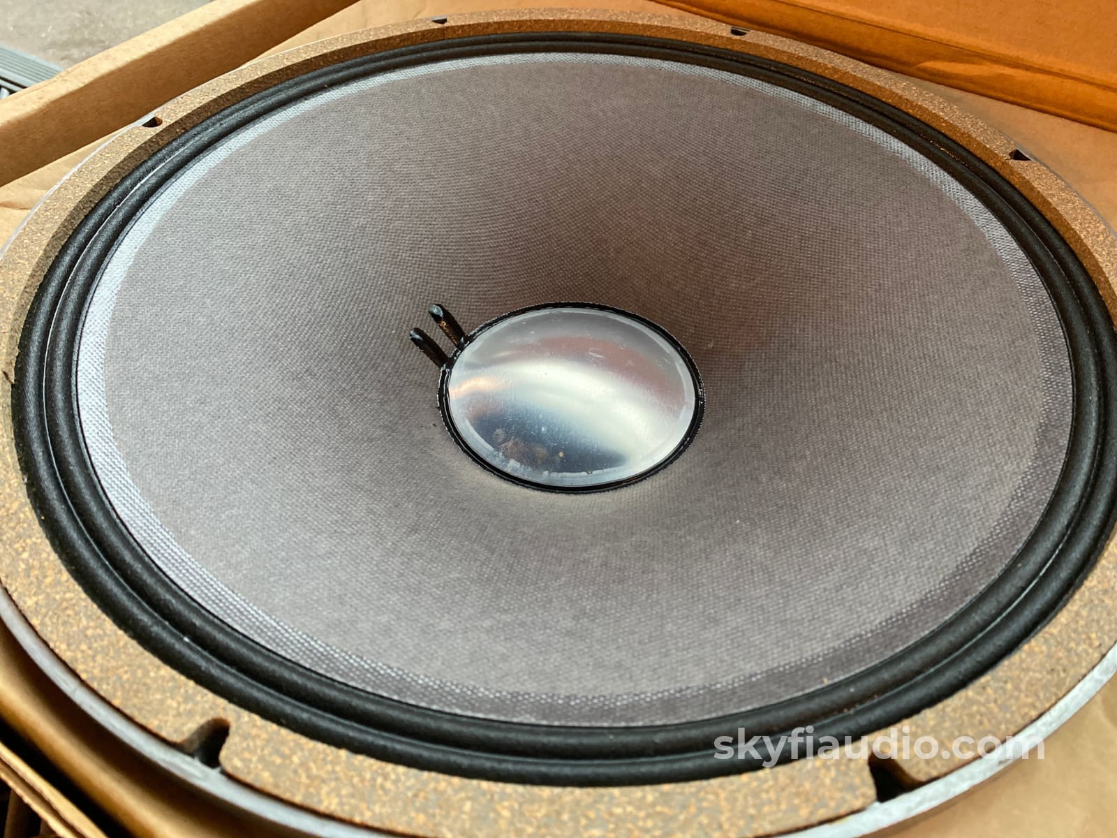James B. Lansing - Jbl D130 Vintage Speaker Tested And Working Properly Speakers