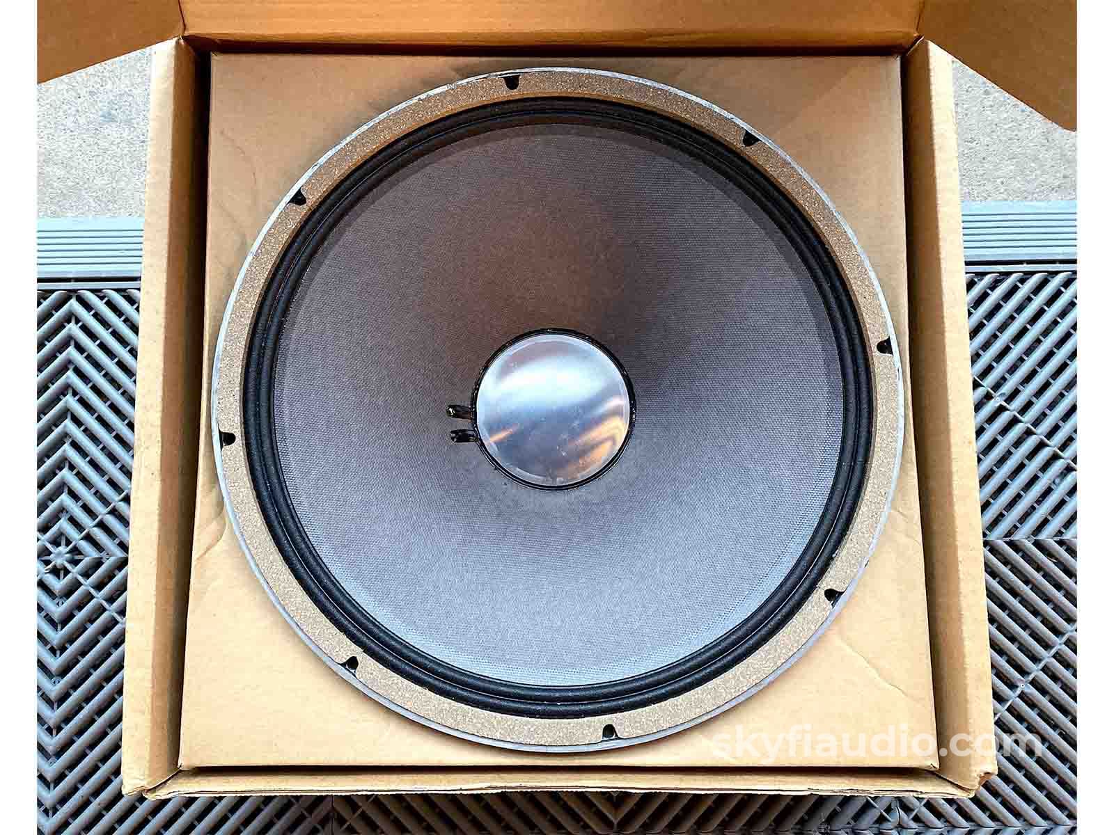 James B. Lansing - Jbl D130 Vintage Speaker Tested And Working Properly Speakers