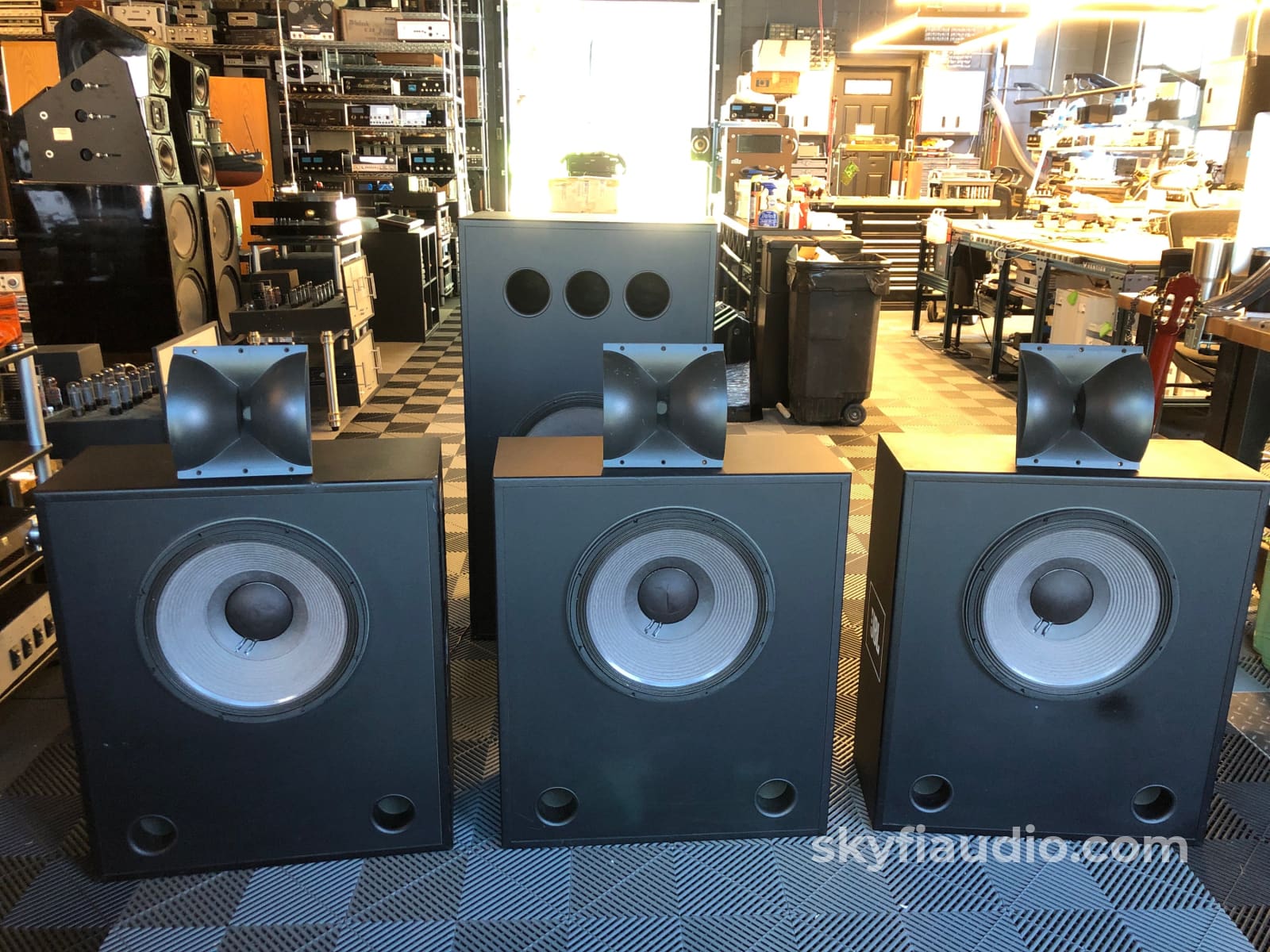 Jbl 3.1 Professional Theater Speaker System 18 Subwoofer!! Thx Certified Speakers