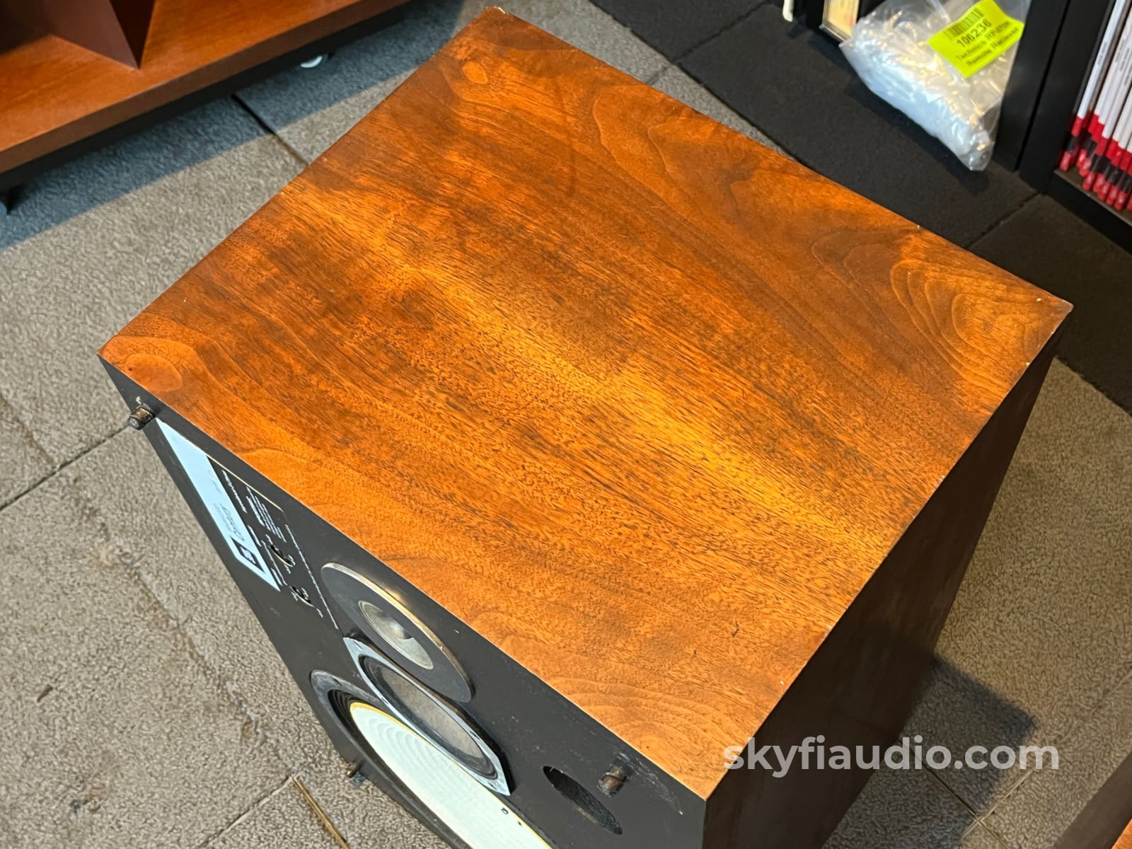 JBL L100 Century Vintage Loudspeakers - Survivors - Speakers