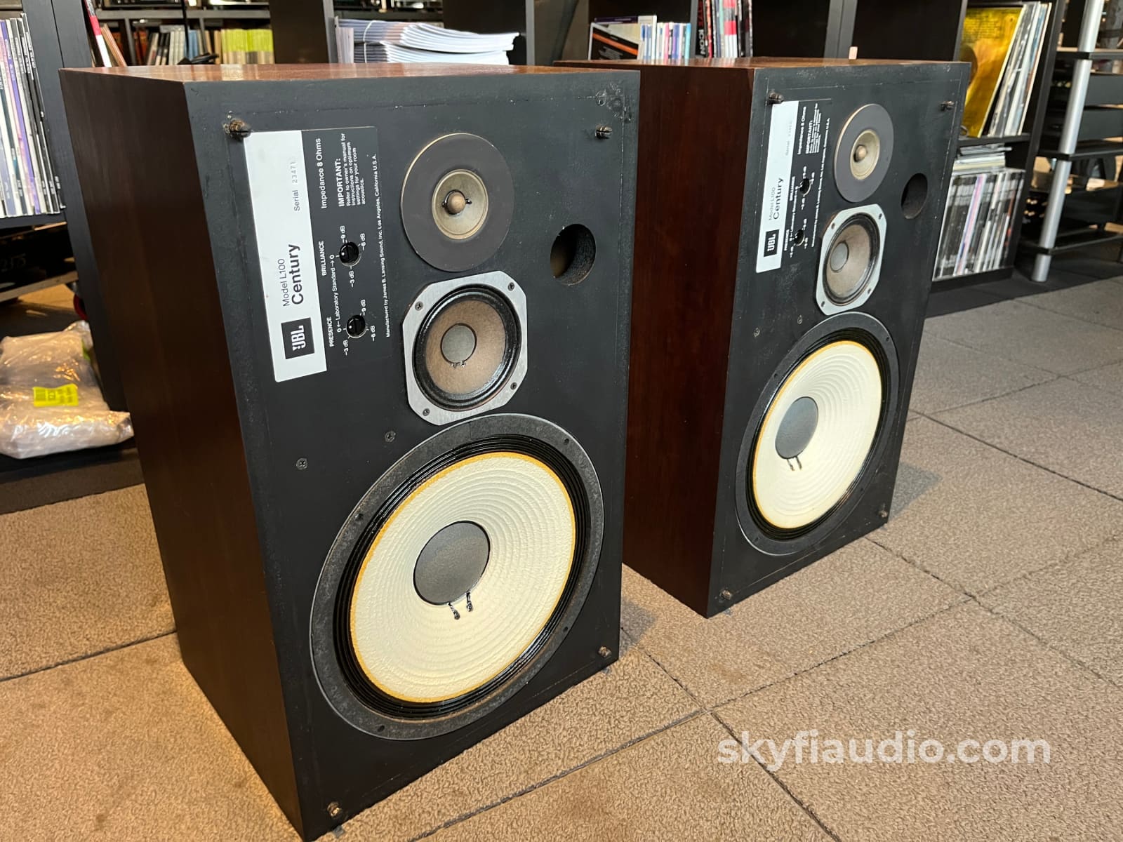 JBL L100 Century Vintage Loudspeakers - Survivors - Speakers