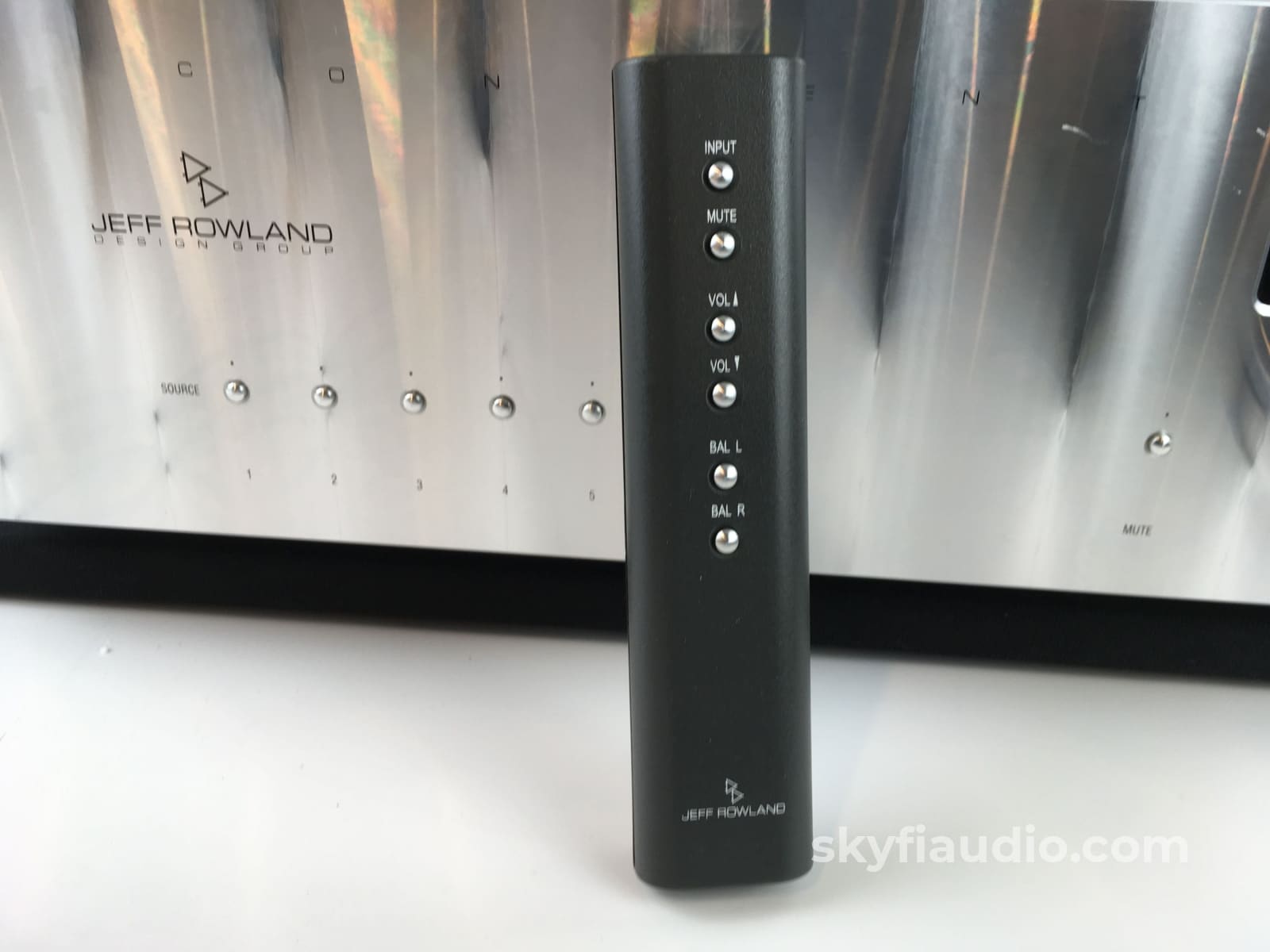 Jeff Rowland Concentra Integrated Solid State Amplifier