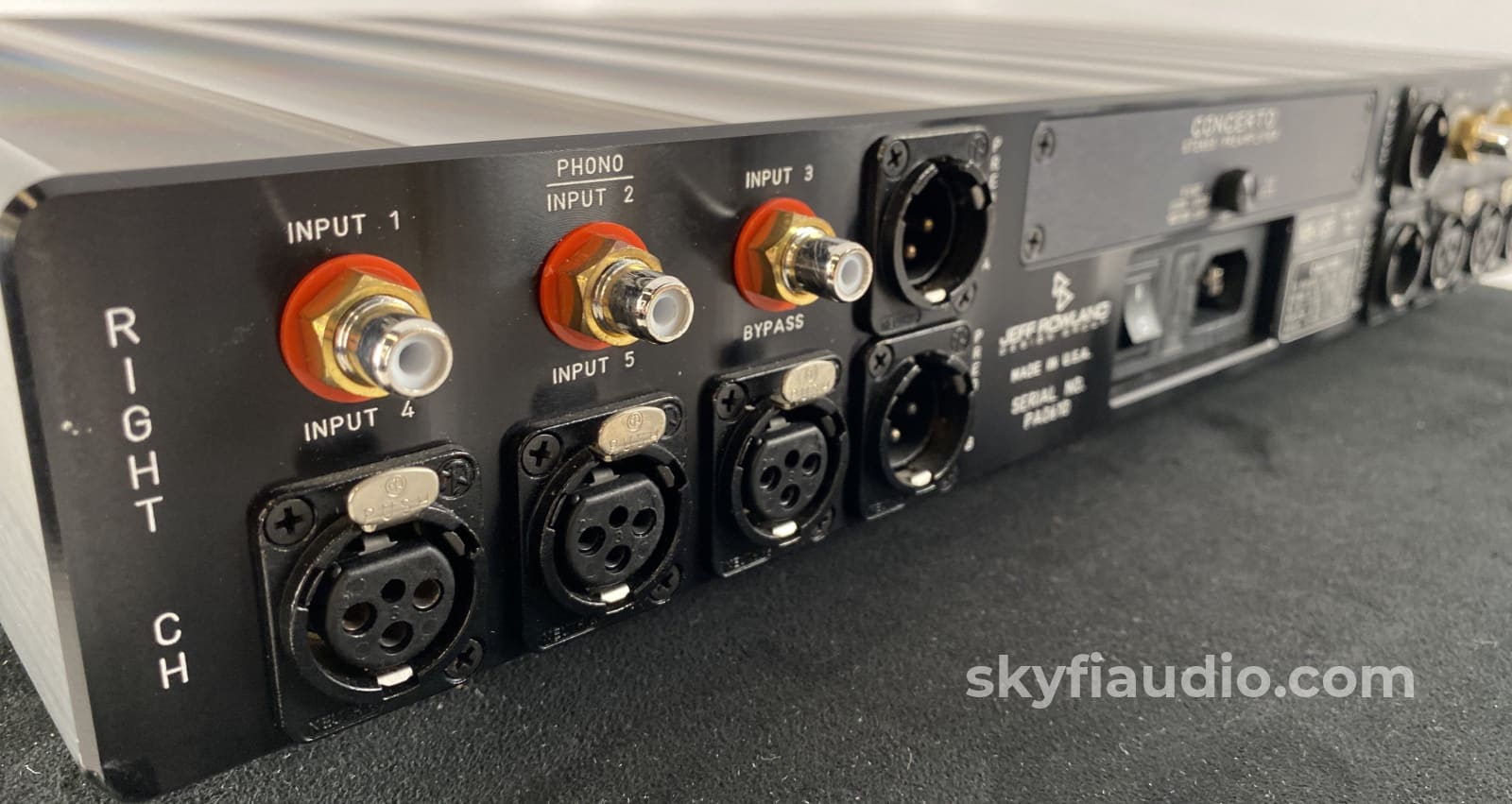 Jeff Rowland Concerto Preamplifier - With Remote And Rare Phono Stage