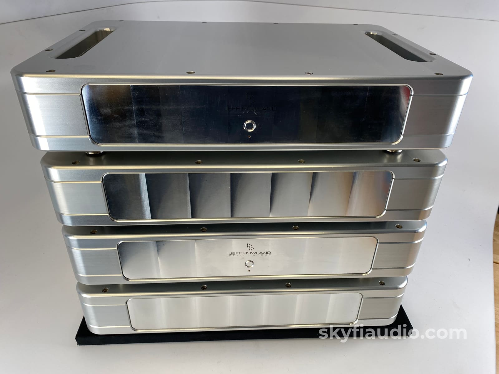 Jeff Rowland Model 12 - Four Piece Monoblock Amplifiers Wow Amplifier