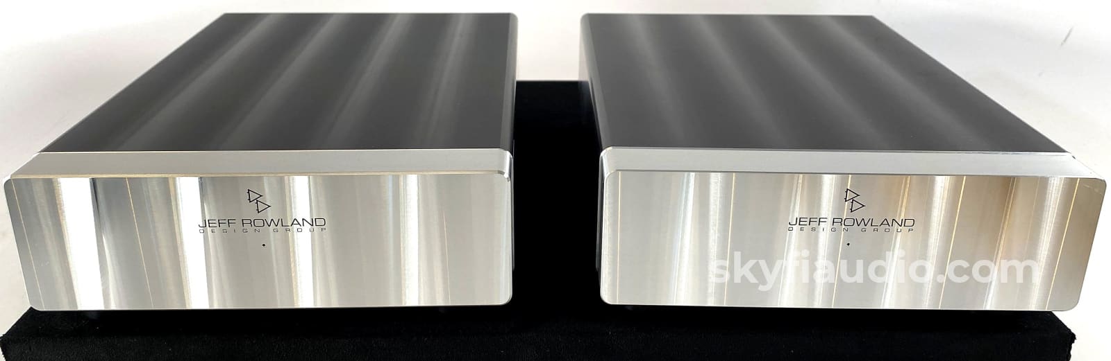 Jeff Rowland Model 201 Monoblock Amplifier Pair