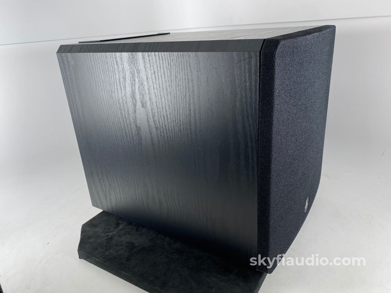 Jl Audio E-Sub E110 - Cnets Best Small Powered Subwoofer 1200W Active Warranty (2023) Speakers
