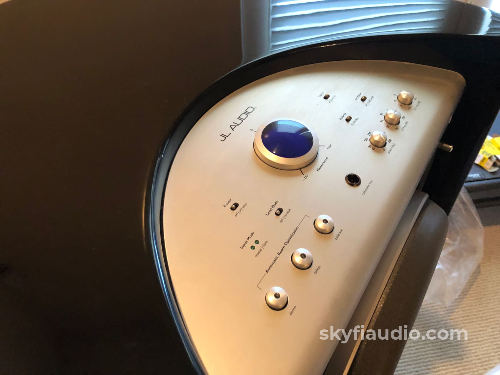 Jl Audio Gotham Reference Subwoofer In Original Crate (1 Of 2) Speakers