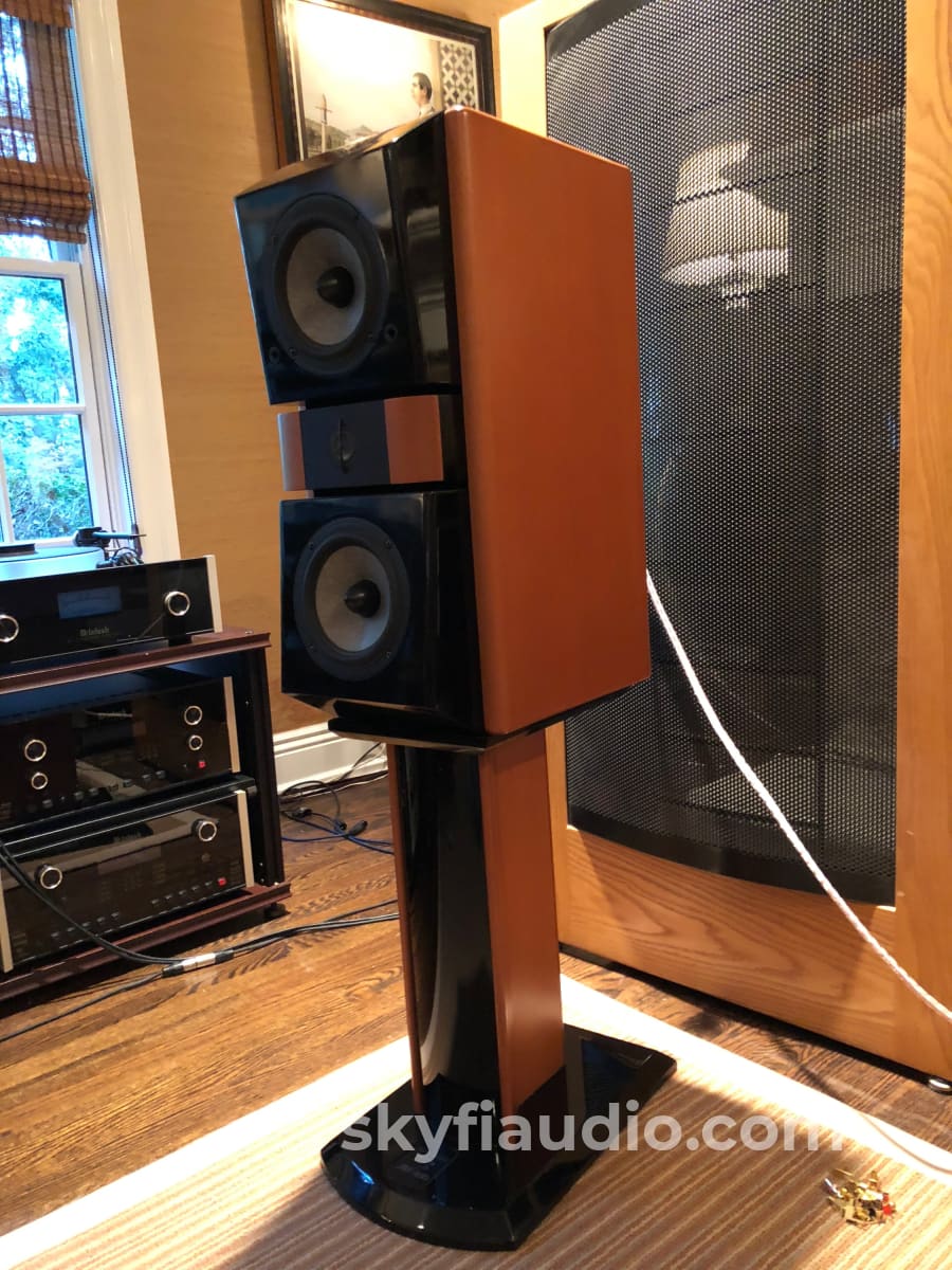 Jm Lab (Focal Audio) Mini Utopia Speakers With Stands