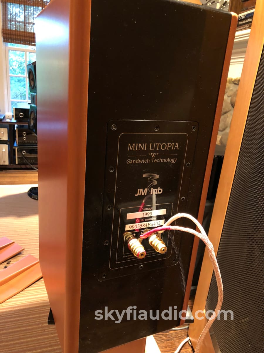 JM Lab, (Focal Audio) Mini Utopia Speakers with Stands
