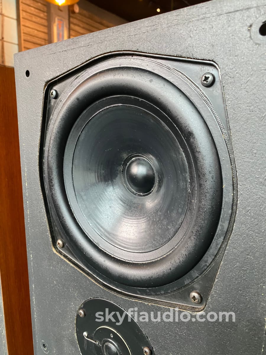 Kef Calinda Vintage Speakers