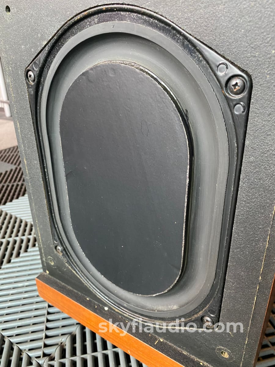 Kef Calinda Vintage Speakers