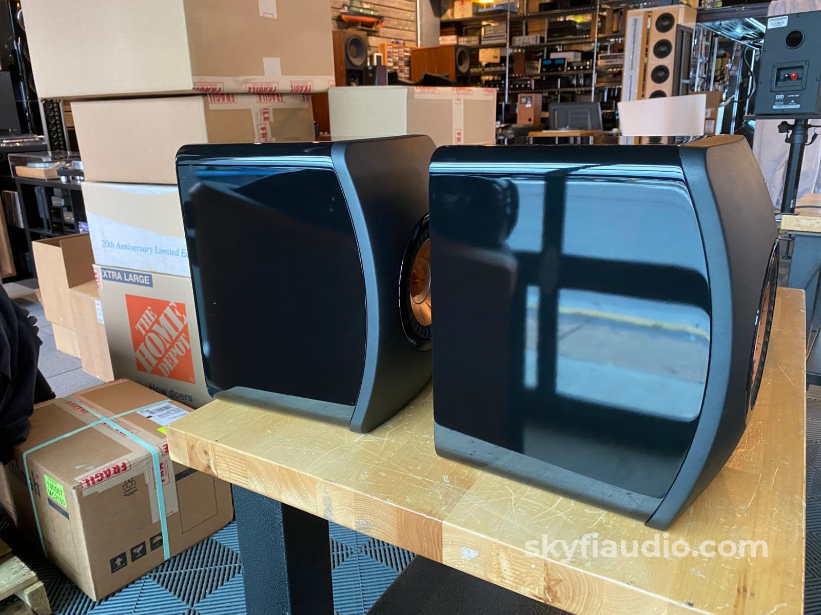 Kef Ls50 Bookshelf Speakers - Stereophile Class A Rated