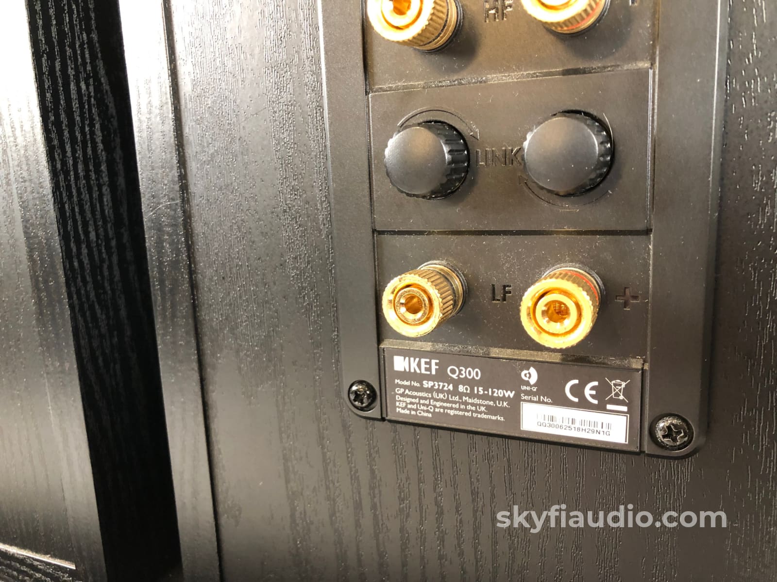 KEF Q300 Coaxial Bookshelf Speakers - Like New