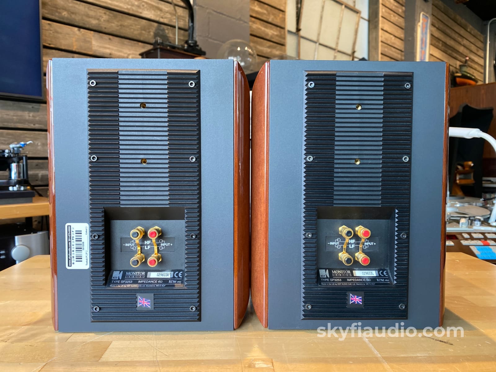 Kef Rdm1 Reference Monitor Bookshelf Speakers