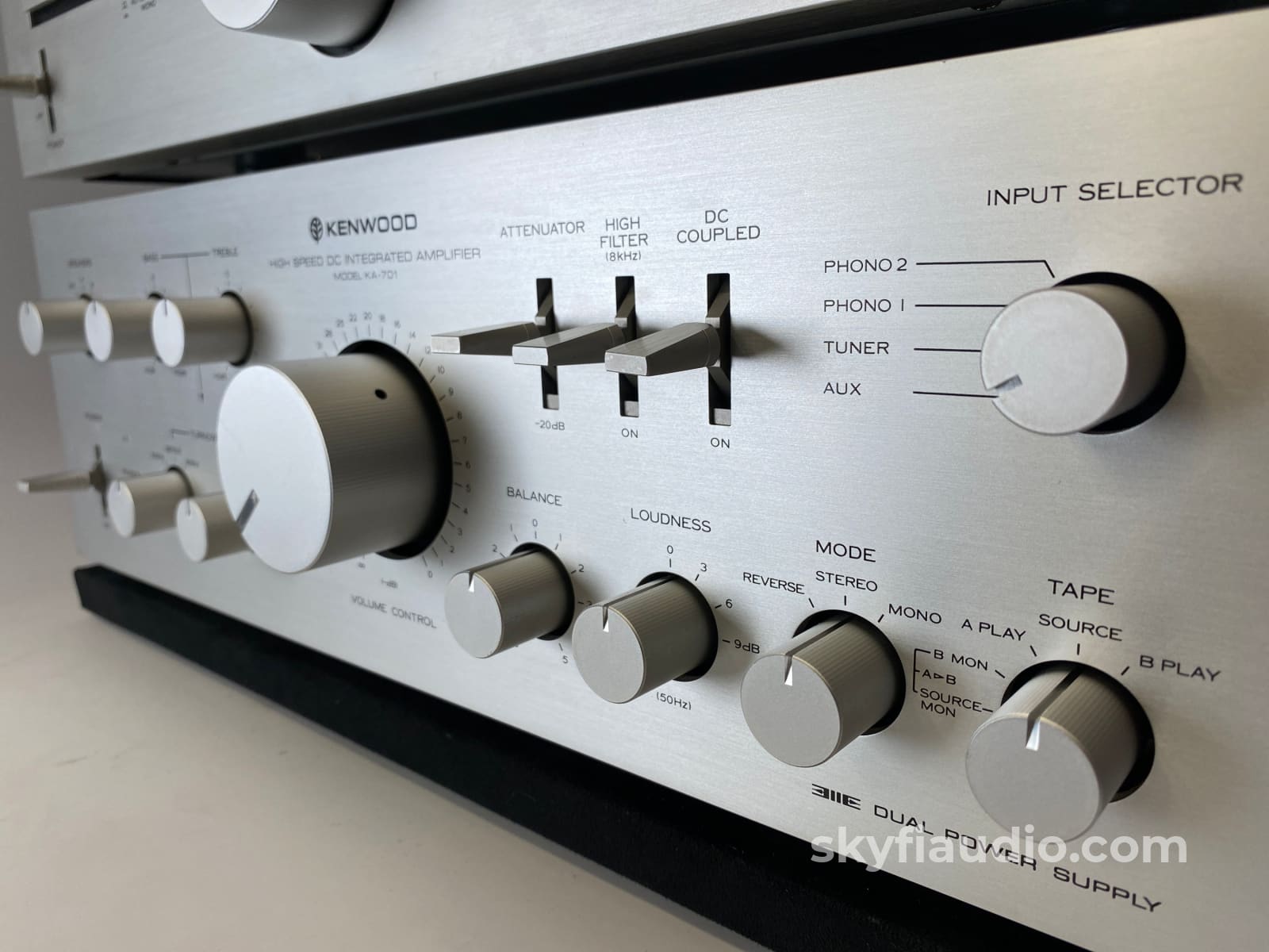 Kenwood Ka-701 And Kt-615 - Integrated Amp Tuner Set Amplifier