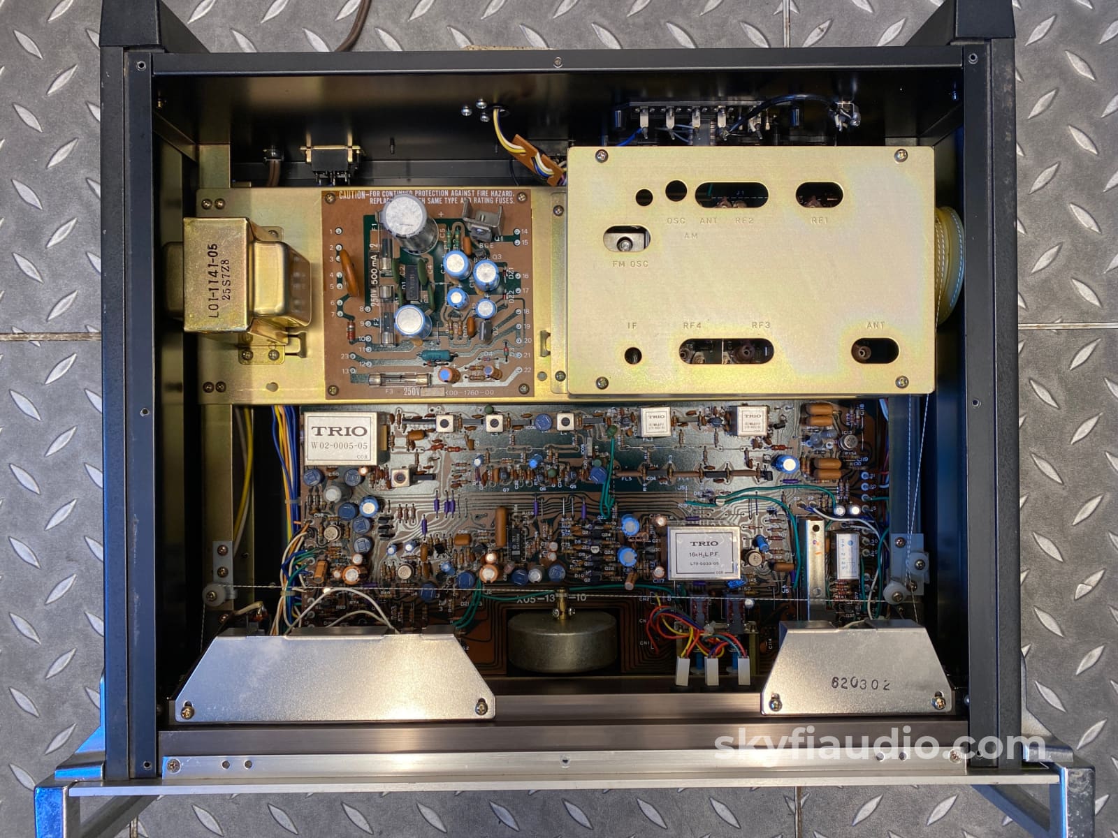 Kenwood Kt-8300 Am/Fm Tuner W/Rare Rack Kit - Professionally Aligned