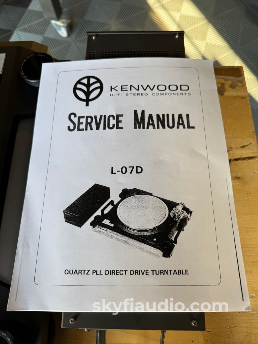 Kenwood L-07D Turntable - Rare and Serviced Kenwood L-07D Turntable - Rare and Serviced