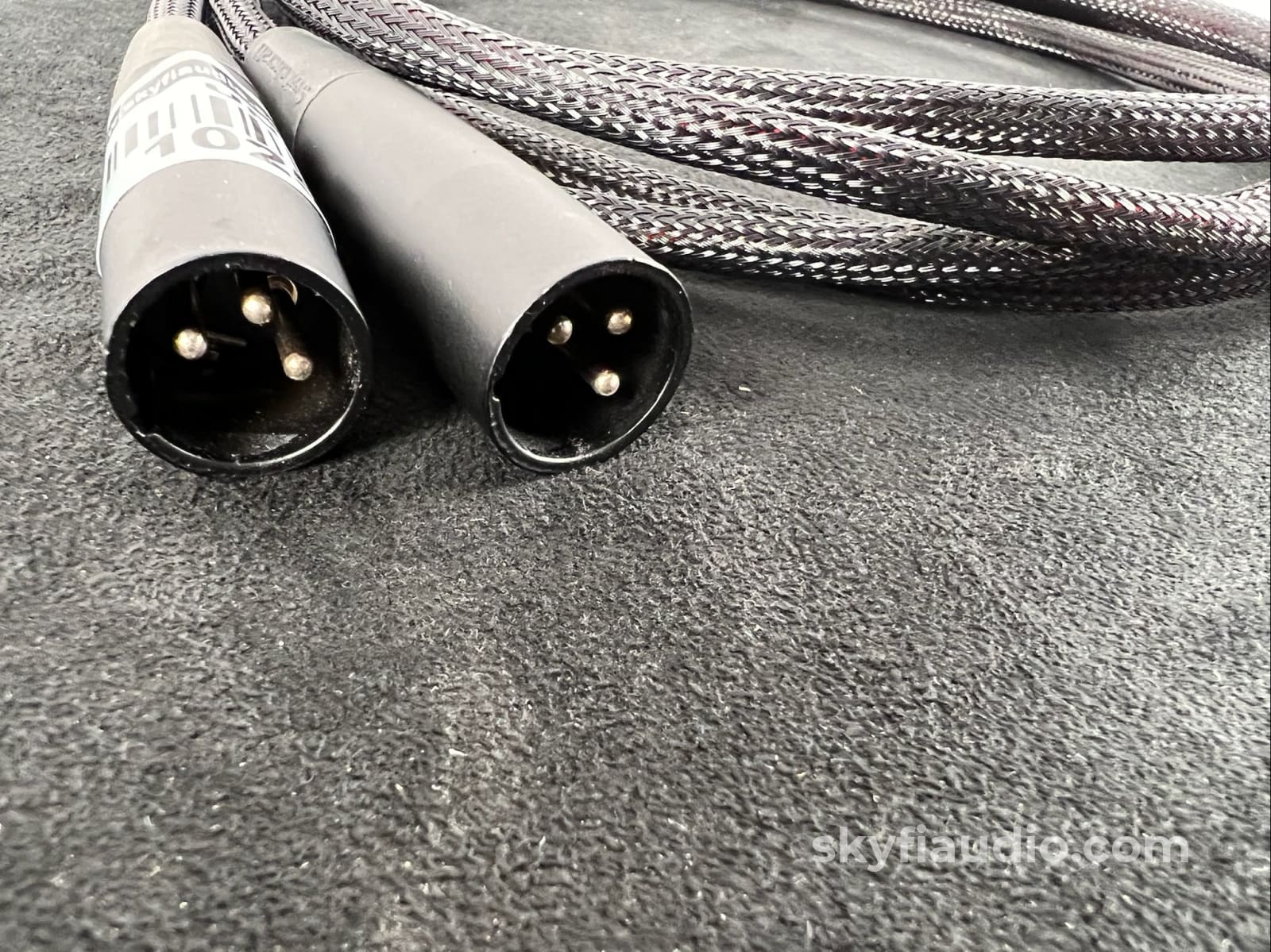 Kimber Kable Hero Interconnects (PAIR) - Balanced XLR Connectors - 1.5