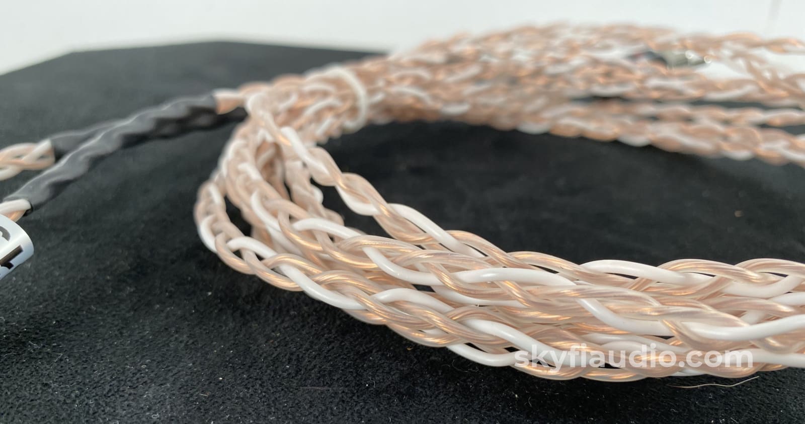 Kimber Kable Tonik Series Interconnects (Pair) 2 Meters With Rcas Cables