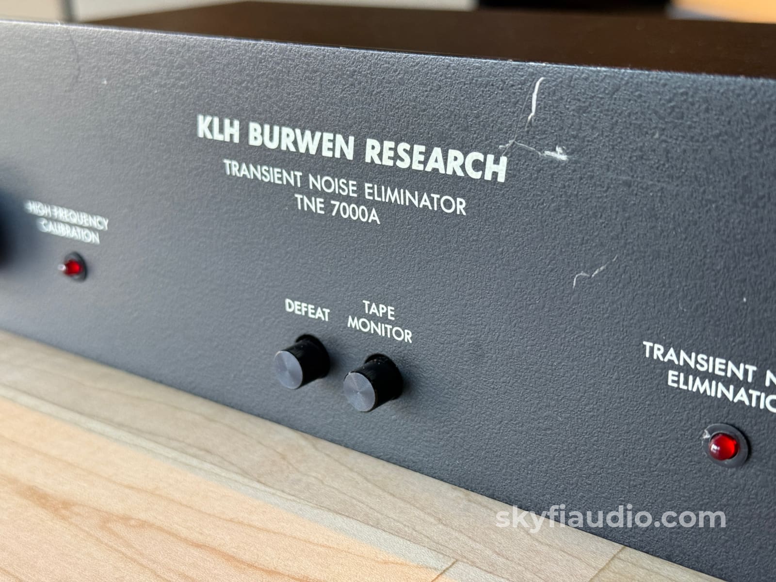 KLH Burwen Research TNE 7000A LP Record Noise Reducer (Clicks And Pops) - Accessory