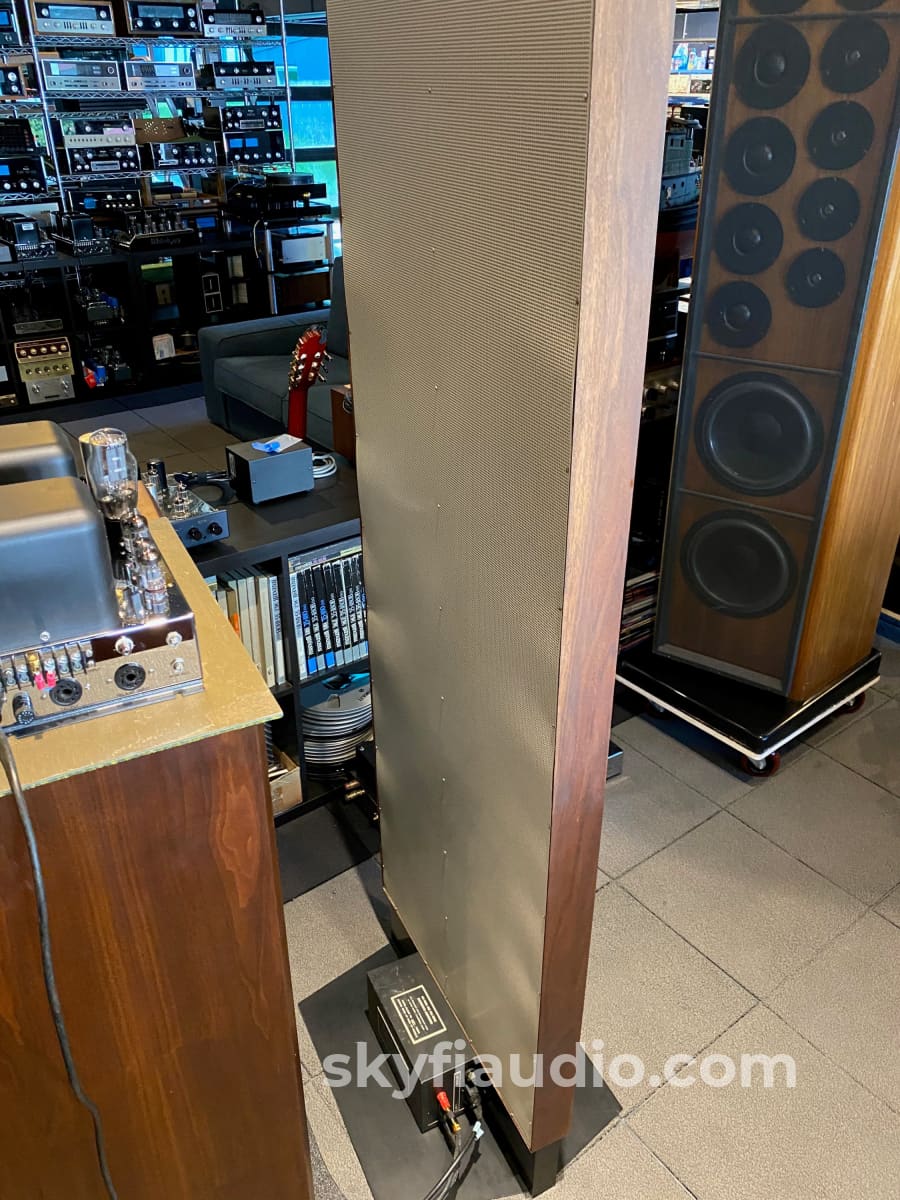 引き取り東京　史上最高のスピーカー12機種　右　KLH MODEL 9　USED KLH Model 9 Electrostatic Speakers, Complete SET!